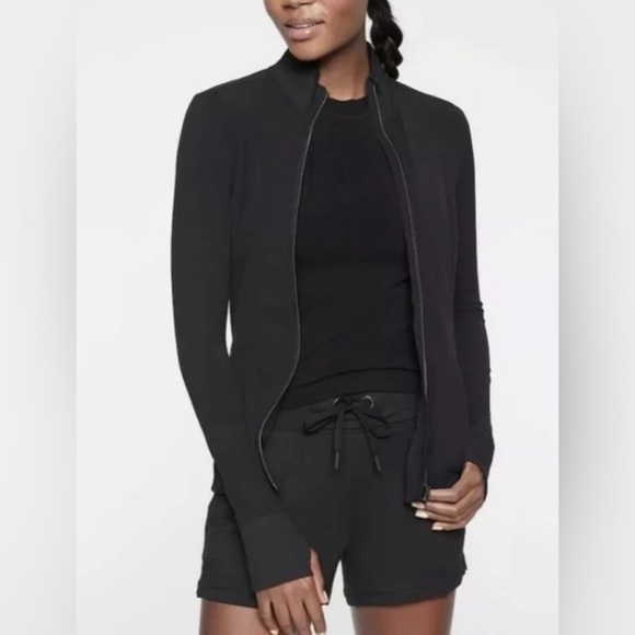 Athleta Shanti Running Jacket // Black Athletic Sz M/L - Picture 2 of 12